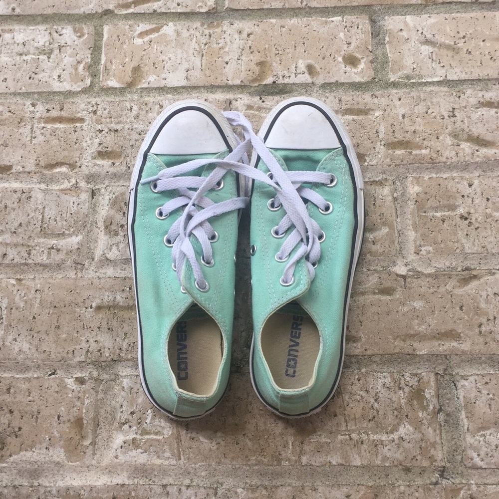 mint converse